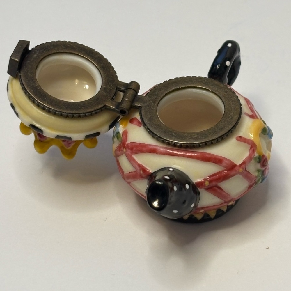 MARY ENGELBREIT MINIATURE TEAPOT - Picture 5 of 6